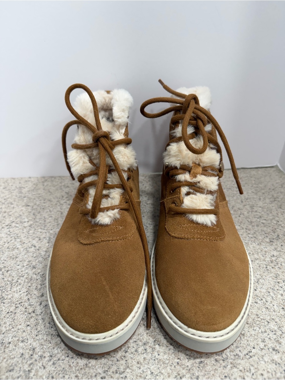 HUSH PUPPIES Bounce Plus Suede Faux  Fur Shearling Boots - Men's Size 8.5 Wide